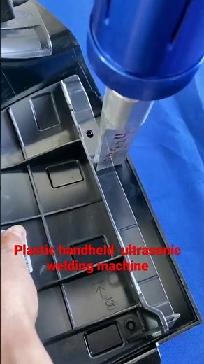 Plastic handheld ultrasonic welding machine