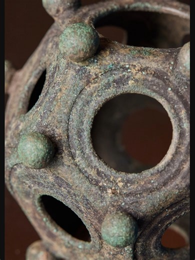 🏛️❓The Roman Artifact With No Explanation #dodecahedron #ancientmysteries #romanhistory