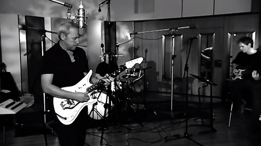 Head to Mark's official YouTube channel to listen to the 'Best Of Mark Knopfler': a new playlist featuring official videos, live recordings, and collaborations spanning his solo career to date. Hit the subscribe button to stay up to date. https://smarturl.it/MKBestOfYT | Mark Knopfler