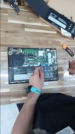 Lenovo ThinkPad T14s Battery Replacement Is Easy (Suwon Laptop Repair)