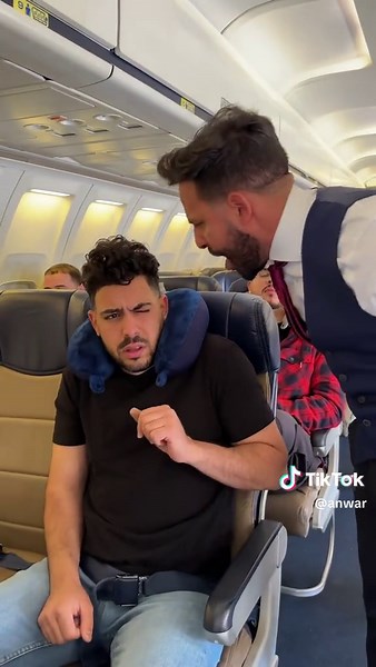 First Class vs Economy: What's the Difference?