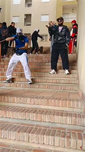 #positivevibes #pourtoii #الشعب_الصيني_ماله_حل😂😂 #الجزائر🇩🇿_تونس🇹🇳_المغرب🇲🇦 #viralvideo @RYKY🇹🇳