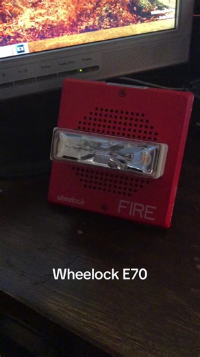 Wheelock E70 Fire Alarm #firealarm #voiceevacuation #wheelock #wheelockfirealarms #wheelockfirealarm #firealarms #wheelocke70 #speakerstrobes #speakerstrobe #voiceevac #wheelocksafepath #wheelockspeaker