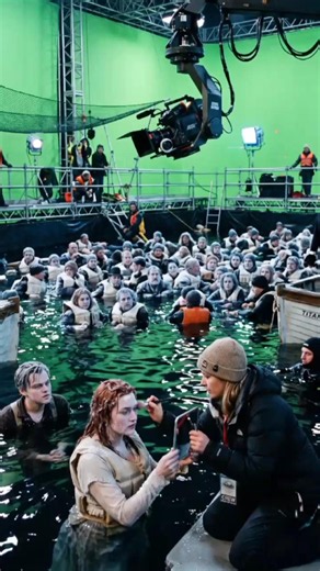 “You won’t believe how this scene was filmed 😳” part 30 #titanic #behindthescenes #makeascene