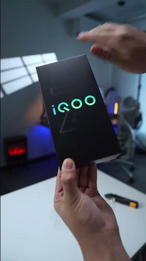 The NEW iQOO Z9 Turbo is INSANE! ⚡️ Unboxing #shorts #smartphone #unboxing #mobilephone #tech