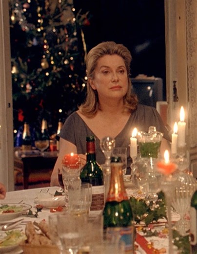 Criterion Collection on Instagram: "Evening viewing recommendation? On the Criterion Channel, watch Arnaud Desplechin's beguiling A CHRISTMAS TALE (2008). 🎄🍷 Catherine Deneuve brings her legendary poise to the role of Junon, matriarch of the troubled Vuillard family, who come together at Christmas after she learns she needs a bone marrow transplant from a blood relative. That simple family reunion setup, however, can't begin to describe the unpredictable, emotionally volatile experience of thi