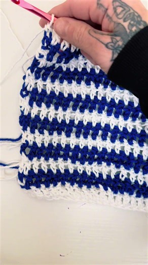 How to Color Change Double Crochet Rows