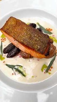 🌊 #MontereyBayAquarium celebrates AANHPI Heritage Month with sustainable seafood at Magpie Cafe 💙