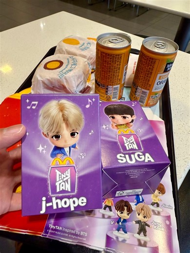31K views · 720 reactions | Hey guys!  Here’s the video I took this morning getting my happy meal from McDonald’s! I got Jungkook & Jimin last time!  Today, find out who I picked  #happymealtoys #BTS #TinyTAN #McDonaldskr #korea | Diana in Korea | Facebook