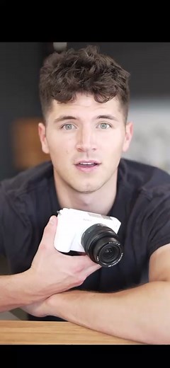 Fried Chicken Vlog with the Sony ZV-E1 Camera