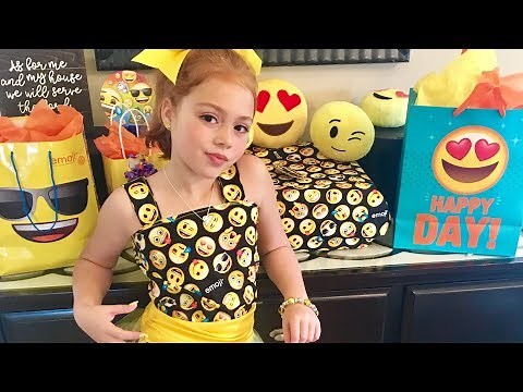 EMOJI BIRTHDAY BLAST!! 😍😉💩🎂💥