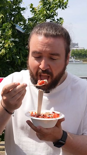 ALLES ESSEN auf dem STREETFOOD FESTIVAL in BONN #streetfood #food #festival #bonn #essen | Sturmwaffel