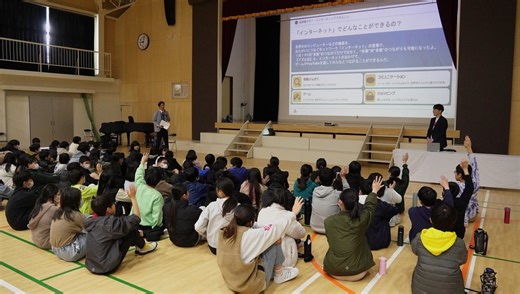 「朝日小学生新聞」とゲーム実況グループ「ドズル社」が初のタッグ！全国の小学校5,000校にインターネットマナーを学ぶ教材を無償配布