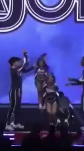 IM CRYING #cheer #seniorelite #fypシ #fyppppppppppppppppppppppp #cheerleader #ucacollegenationals #univofdelaware #majors #ud #uca #cheerleadersoftiktok #viral #trending #fyp #goviral #foryou