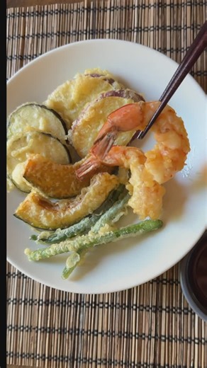 Japanese Cooking 101 on Instagram: "Learn how to make Tempura! Tempura is battered and deep fried seafood and vegetables. With a few trips, you can make perfectly light and crispy Tempura at home! Find the Tempura recipe from the link in bio. Tempura Recipe: https://www.japanesecooking101.com/tempura-recipe/ #tempura #japanesefood #japanesecuisine #cooking #recipe #japanesecooking"