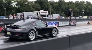 1,000 HP Porsche 911 Turbo S Sets 1/4-Mile Record with Amazing 8s Pass