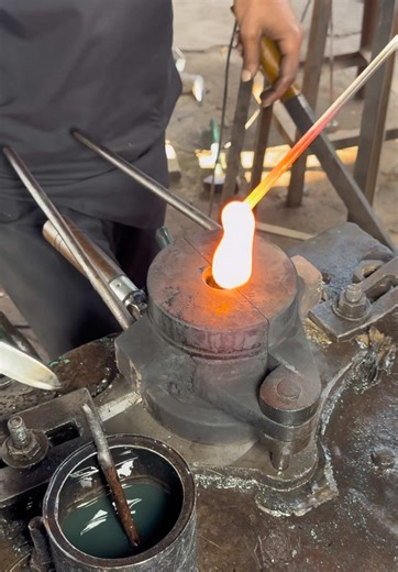 Innovative Recycling Process: From Glass to Perfume Bottles