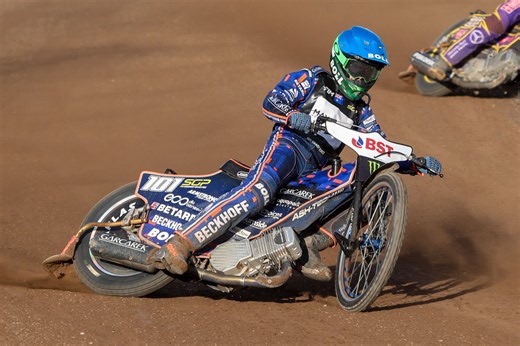 Żużel. Kurtz i Zmarzlik najszybsi w Rydze. Oto lista startowa Grand Prix Łotwy