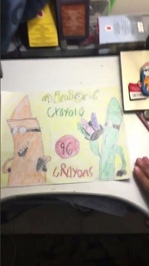 Crayola 96 crayons box full colour drawing￼ minions edition
