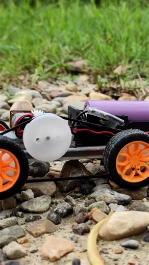 DIY 4×4 Car off-road testing #n20motor #pvcprojects #4wdcar #toys