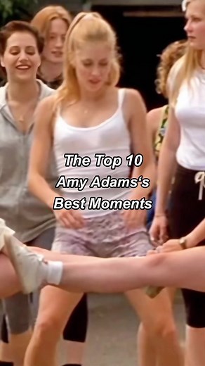 Top 10 Stunning Amy Adams Looks Through the Years