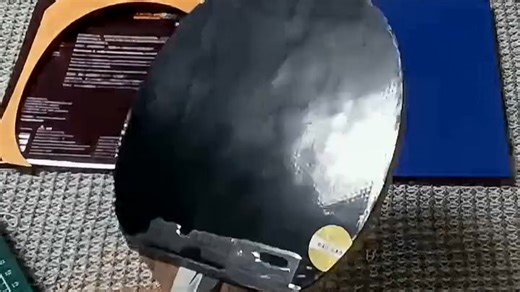 闭眼入的乒乓球拍，这款CPA500实战续航强，击球稳如贴地飞行，双面红黑套胶适配进阶打法，上手即爱。