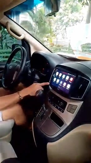 LENOVO ANDROID HEAD UNIT ✅Available to all different Car models ❗WIRELESS APPLE CARPLAY & ANDROID AUTO CARPLAY LATEST VERSION 14 💯 ❗OCTACORE ✔️Steering wheel Control ✔️ Latest Android Version ✔️ IPS Screen ✔️ DSP Equalizer ✔️ Split Screen ✔️ Bluetooth ✔️ Wifi ✔️ Radio ✔️ Hands Free Call ✔️ Legit Specs via CPU Z ✔️ YOUTUBE ✔️NETFLIX ✔️WAZE ETC. ✅2 64gb with Apple Carplay & Android auto ✅4 64gb with Apple Carplay & Android auto and 4G Sim slot / 360° camera ready ✅8 128gb with Apple Carplay & And