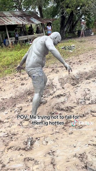 🙇🏾‍♂️ #nature #naturephotography #photography #travel #love #photooftheday #landcape #goodvibes #naturelovers #beautiful #mountains #adventure #birds #hiking#outlandertt #hikejunkies #fyp #iphone #trinidad #musica #mud