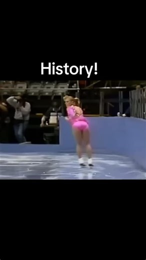 VSA | The first global skating platform on Instagram: "Tonya Harding made history by becoming the first woman to land a triple axel combination in the short program at 1991 Skate America. #figureskating #usfigureskating #iceskating 🎥credit to the creators TikTok the.skating.lesso"