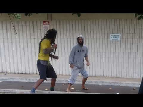 Maui bumfights
