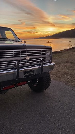 Custom Chevy Truck Wallpaper and K30 Lifted Trucks