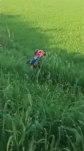 #Unleashing the Beast: #ARRMA #Kraton 6S V6 – Insane #Bashing Session with the Boys!