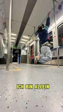 ALLEIN IN DER BAHN