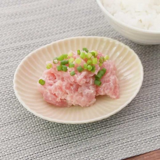 マグロの赤身で作る！ お手軽濃厚ネギトロのレシピ動画・作り方 | デリッシュキッチン