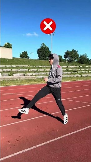 Soccer vs. Sprinter: Fixing Sprint Mechanics ✅❌🤨 #athletics