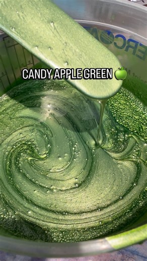 Tropical Glitz on Instagram: "A paint so good it deserves its own episode.  Candy Apple Green in action."