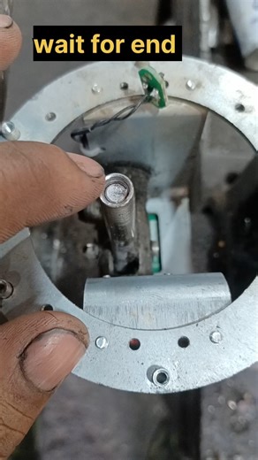 remove broken bolt easy tricks #Shorts