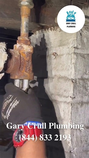 Fixing a Horrible DIY Plumbing Job 🛠️😅#plumbing #plumber #diy #viral