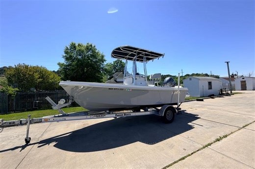 Used 2022 Parker 1801 Center Console, 21619 Chester - Boat Trader