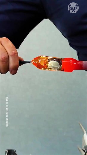 Making a Venetian style glass goblet Partner: Corning Museum of Glass IG: https://www.instagram.com/corningmuseum/ FB: https://www.facebook.com/corningmuseumofglass YT: https://www.youtube.com/corningmuseumofglass Website: https://www.cmog.org | Bored Panda Art