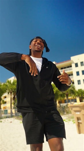 PARTY AT THE BEACH!! #coreyfloca #tiktok #dance