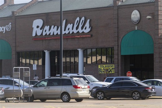 A Randalls store in Houston is closing soon. Here's what to know.