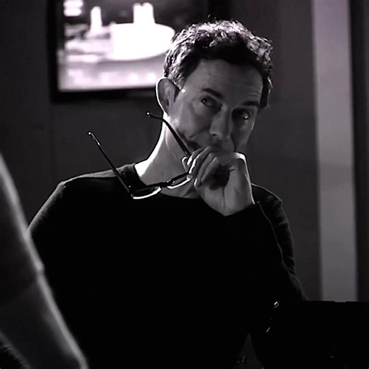 sir I’ll do anything you ask. 🤭 [ ac : @ray’s audios ] #eobardthawne #reverseflash #tomcavanagh #theflash