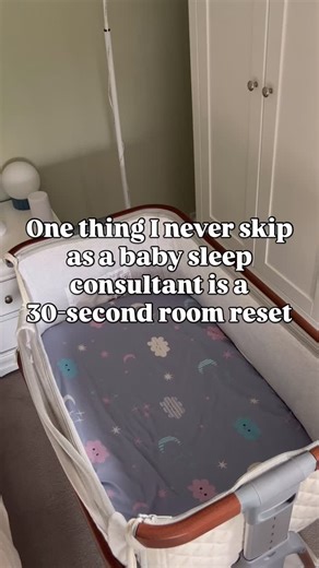 Most babies don’t need more settling techniques… They need a more predictable environment. As a sleep consultant doctor, I never skip a 30-second reset before naps: ✅ sleep bag out ✅ white noise on ✅ curtains closed ✅ nothing extra, nothing fancy It signals “sleep is coming” to their nervous system and it works for newborns, older babies, contact nappers, AND toddlers. If settling feels chaotic lately, start here. Tiny habit. Big difference. For more useful sleep tips follow @baby.sleepdoctor Sa