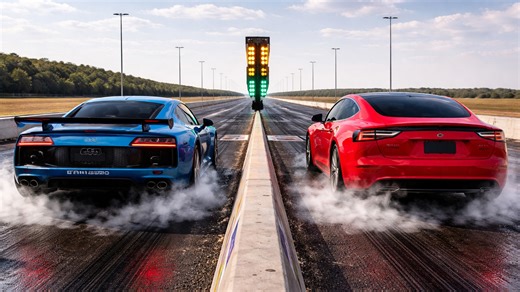 1,400 HP Audi R8 vs Tesla Model S Plaid drag race