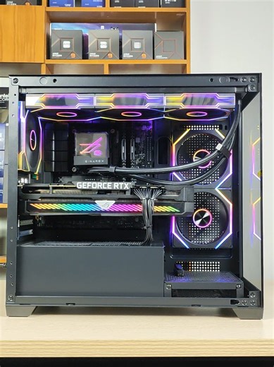 Kết hợp Asus và BTF trong PC Gaming thú vị