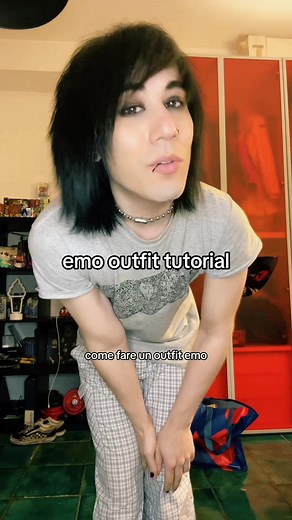 Emo Outfit Tutorial for a Stylish Look 🖤