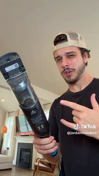 ⭐️ 1 star reviews vs the Shark WandVac! #wandvac #cleaning #sharkwandvac #handheldvacuum #tiktokshopcreatorpicks