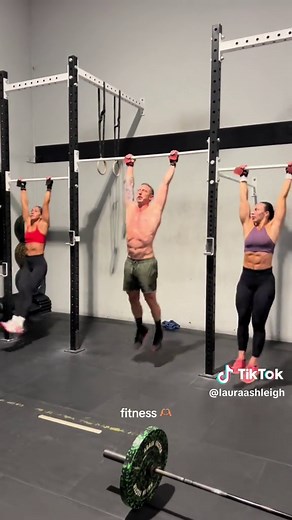 Effective Abs Workouts for CrossFit Enthusiasts