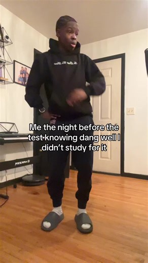 😂😂 Hoodie from @In Print We Trust | use code emman2627 | link in bio #viral #fyp #test #study #relatable